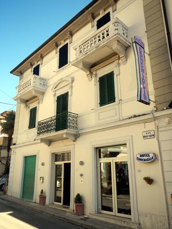 Hotel Conchiglia มอนเตกาตินี แตร์เม ภายนอก รูปภาพ