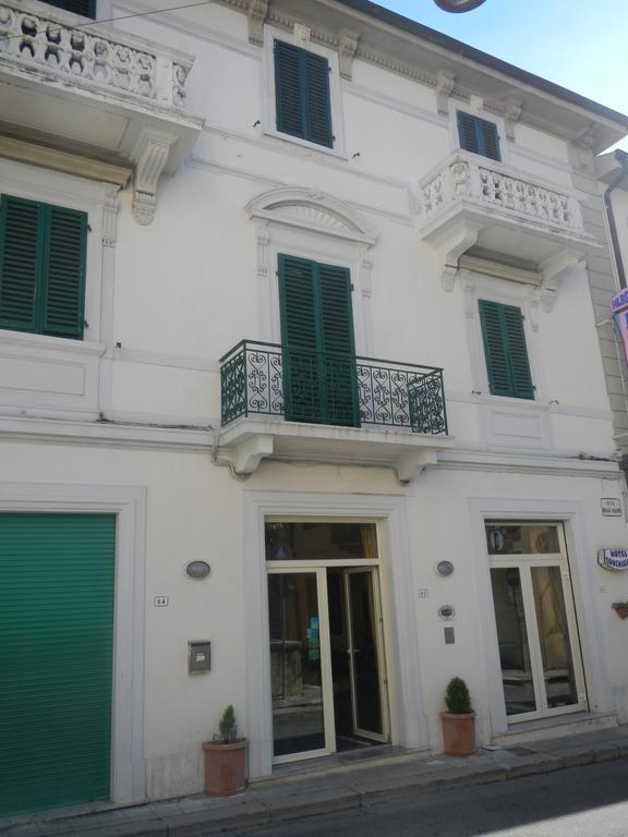 Hotel Conchiglia มอนเตกาตินี แตร์เม ภายนอก รูปภาพ